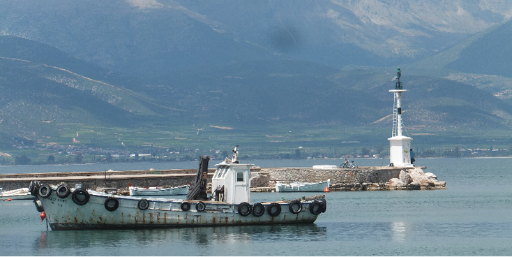 Nafplio-pier-boot-Griekenland