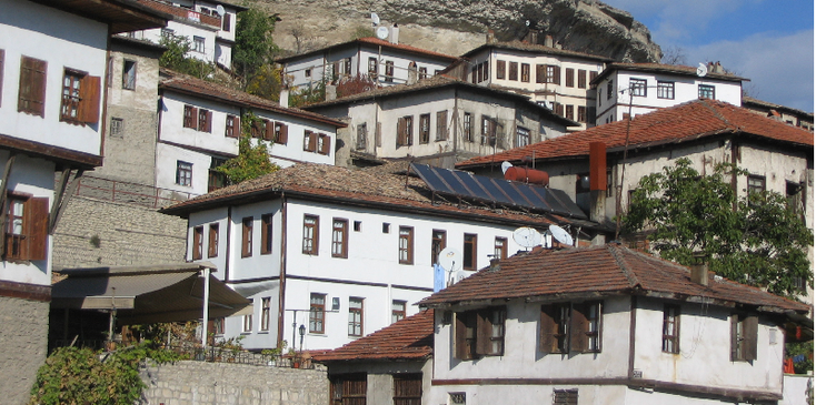 Safranbolu-Ottomaanse-huizen-traditioneel-Turkije