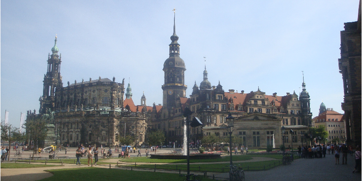 Dresden-kerk-plein-fontein-Duitsland