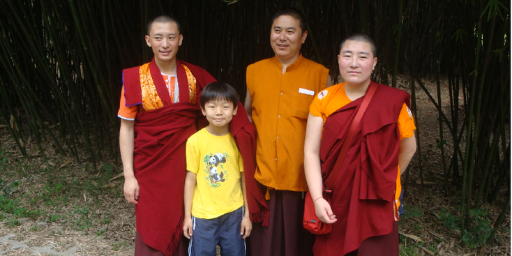 Chengdu-Monk-Buddhist-China