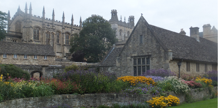 Christ-Church-college-universiteit-tuin-Oxford-Engeland
