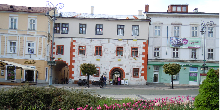 Banska-Bystrica-park-plein-Slowakije