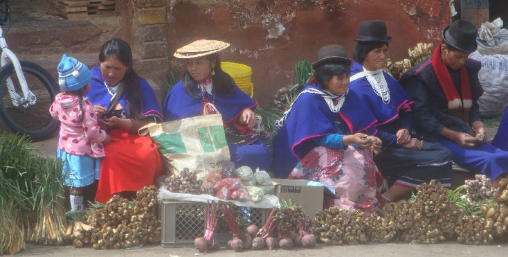 Silvia-Colombia-stam-inheems-traditioneel-kledij-bolhoed-markt-Popayan