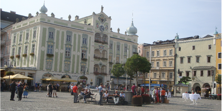 Gmunden-hotel-plein-centrum-Oostenrijk