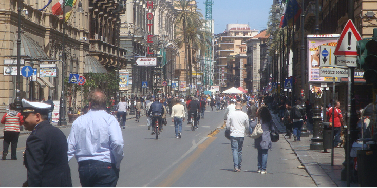 Palermo-Via-Roma-Sicilië-Italië