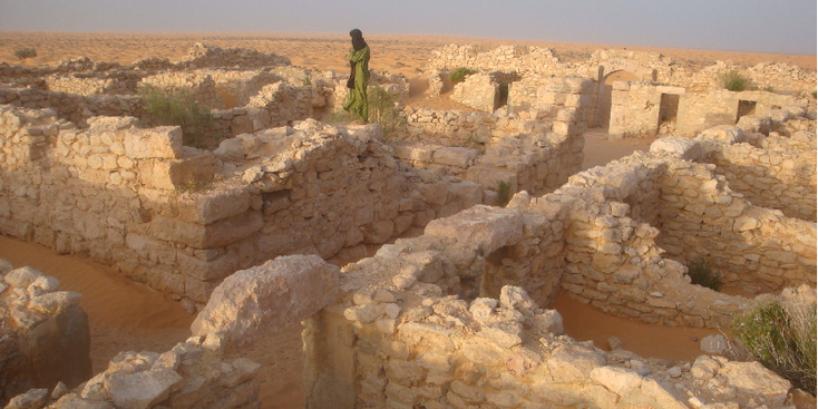 Ksar-Ghilane-Kisavar-ksar-grens-Romeinse-Rijk-limes-Erg-Oriental-kamelen-Sahara-woestijn-oase