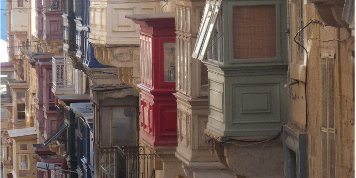 Valletta-Malta-balkons-straten