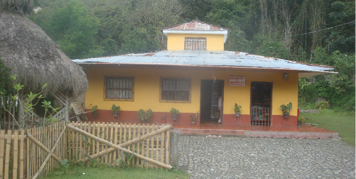 Tierradentro-San-Andres-museum-archeologie-grotten-ondergronds-schilderingen-muur-beelden