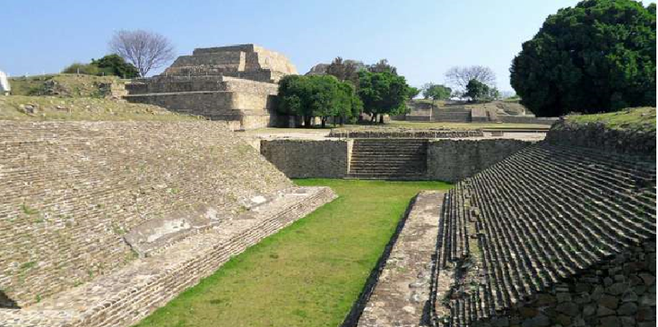 Monte-Alban-tempel-complex-Azteken-Mexico