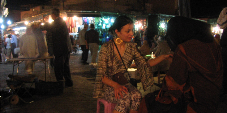 Djemaa-El-Fna-Marakkesh-Henna-Bazaar-Market-Soek-souq-Morocco