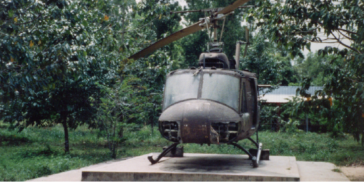 Cu-Chi-tunnels-Vietnamoorlog-helicopter-VS-Ho-Chi-Minh-City-Vietnam