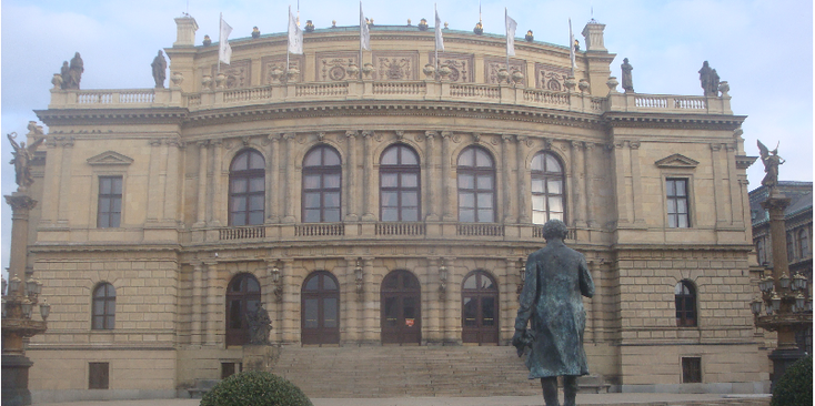 Rudolfinum-Praag-neoRenaissance-monument-beeld-Tsjechië