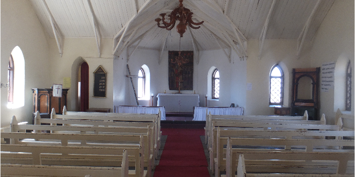 Rorke's-Drift-kerk-altaar-Zuid-Afrika
