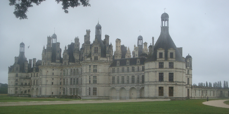 Chambord-Loire-kasteel-vallei-torentjes-pieken-Frankrijk