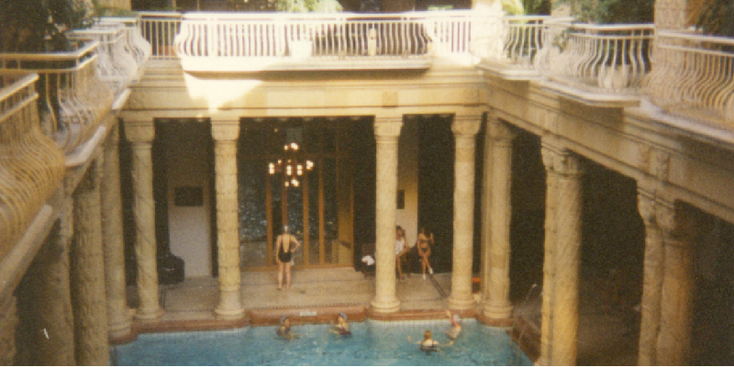 Gellert-bad-thermisch-bad-zwembad-Boedapest