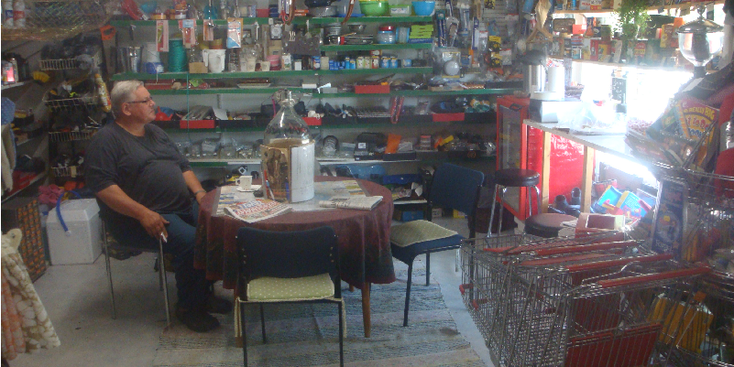 Hattuvaara-winkel-koffie-café-Finland
