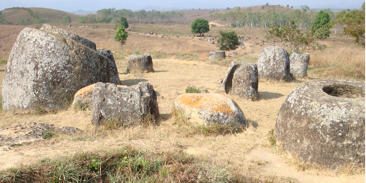 Plain-of-Jars-kruikenvlakte-vallei-Phonsovan-Laos