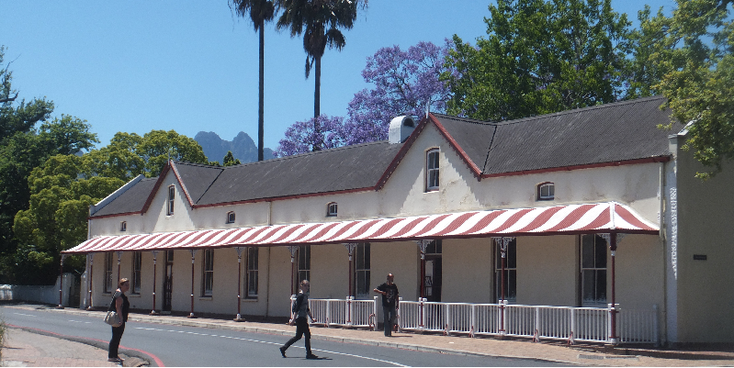 Stellenbosch-kaapkolonie-wijnboerderij-wijngaard-Zuid-Afrika