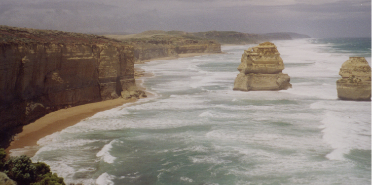 Torgnay-Lorne-Apollobay-Great-Ocean-Road-Australia