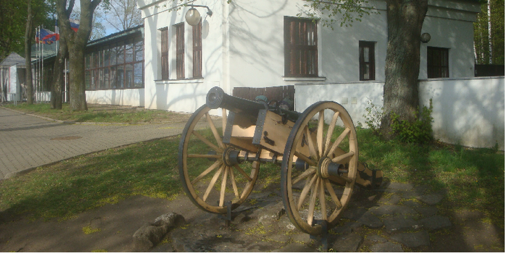 Prace-Austerlitz-kanon-Napoleon-museum-slagveld-Tsjechië