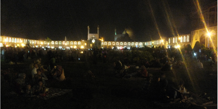 Isfahan-moskee-Imam-plein-verlicht-minaret-Islam-Iran