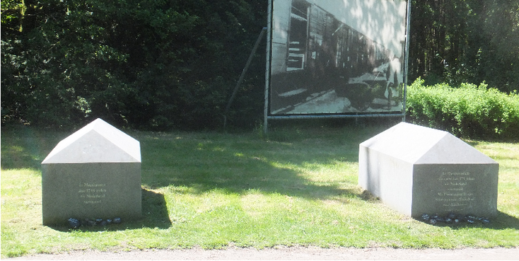 Tekens-in-Westerbork-stenen-tombe-graven-monument-transitkamp-Nederland