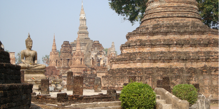 Wat-Mahathat-Sukothai-Historical-historisch-Park-tempels-Thailand