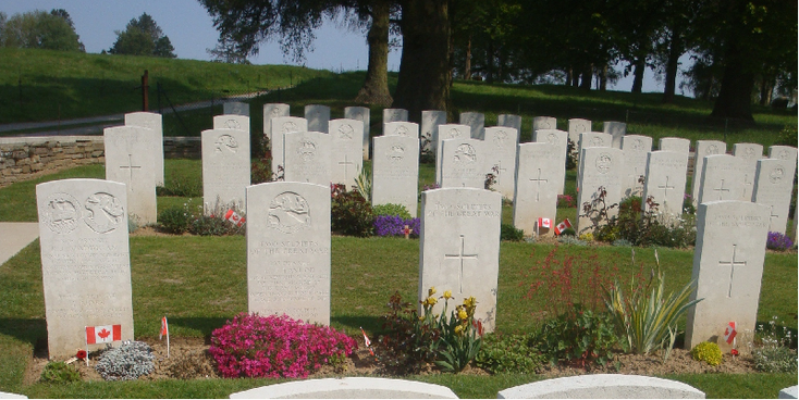 Somme-Frankrijk-slagveld-WW1-Beaumont-Hamel-Y-ravijn-witte-graven-begraafplaats