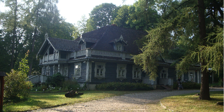 Paleis-park-jacht-lodge-Bialowieza-nationaal-park-Polen