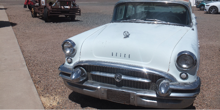 Holbrook-Wigwam-Motel-Route-66-klassieke-auto-Verenigde-Staten