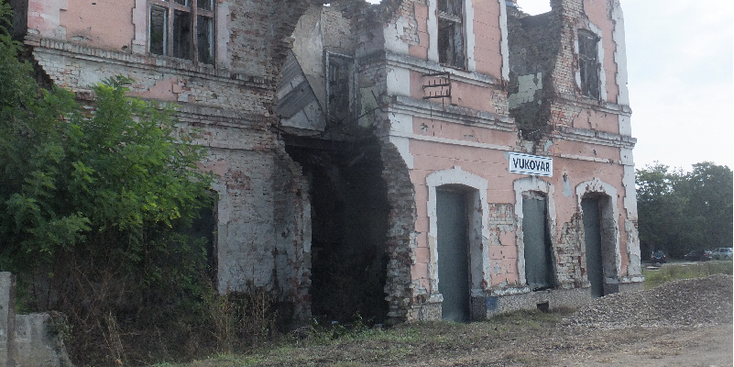 Vukovar-treinstation-kogelgaten-oorlog-Kroatië