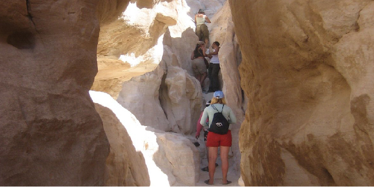 Sinai-Dessert-Rocks-Dahab-Nuweiba-Egypt-Climbing