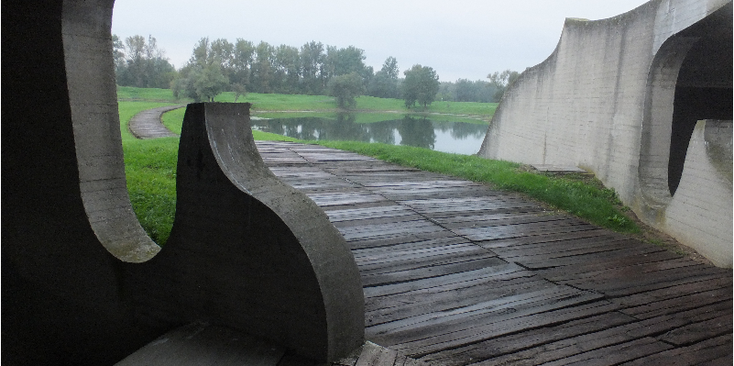 Jasenovac-concentratiekamp-Ustasi-Lotus-monument-herdenking-Kroatië