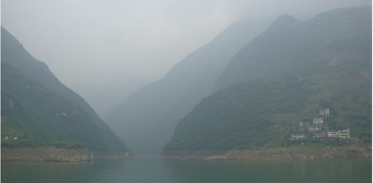 Yangtse-Yangtsze-Yellow-Valley-Dam-Mist-Fog-China-River