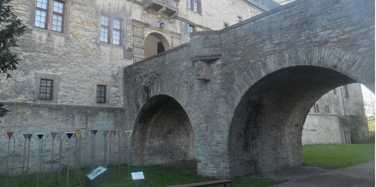 Wewelsburg-Dokumentatiezentrum-museum-SS-Himmler-nazi-elite-officieren-Duitsland-brug