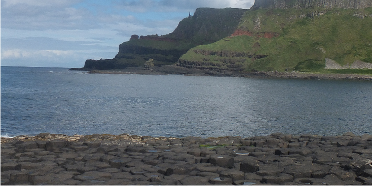 Giant's-Causeway-noord-Ierland-legende-rotsen-reus