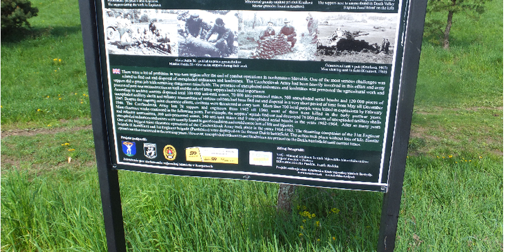 Vallei-van-de-dood-Kapisova-infopanel-informatie-valley-of-the-Death-tanks-Sovjet-WW2-openluchtmuseum-Slowakije