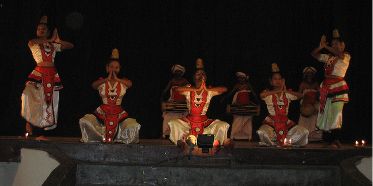 Kandyan-Art-Association-Cultural-Centre-optreden-dans-Kandy-Sri-Lanka