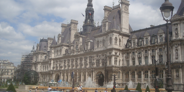 Parijs-Hotel-de-Ville-France