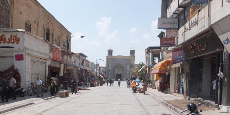 Shiraz-straatleven-Iran-winkelstraat