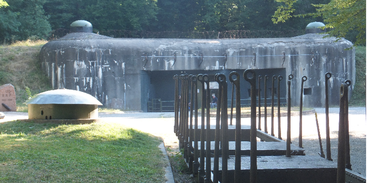 Schoenenbourg-fort-koepel-Hunspach-Maginot-linie-Frans-WW2-Frankrijk
