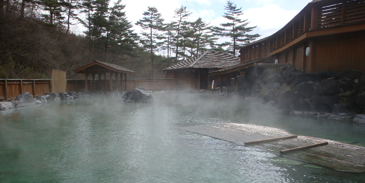 Sai-No-Kawara-Koen-onsen-Kusatsu-onsen-bad-heetwater-Japan 