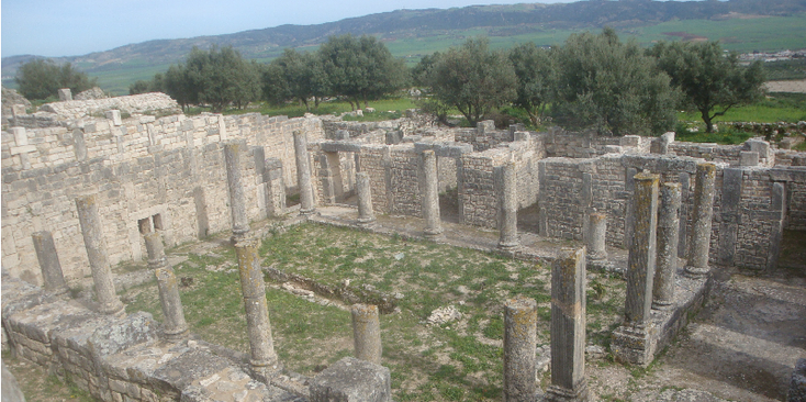 Dougga-Romeinse-ruiines-pilaren-columns-Tunesië