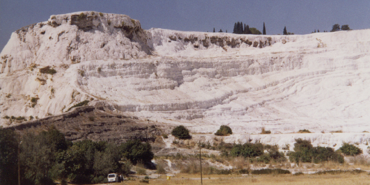 Pamukkale-wit-terras-kalk-Turkije