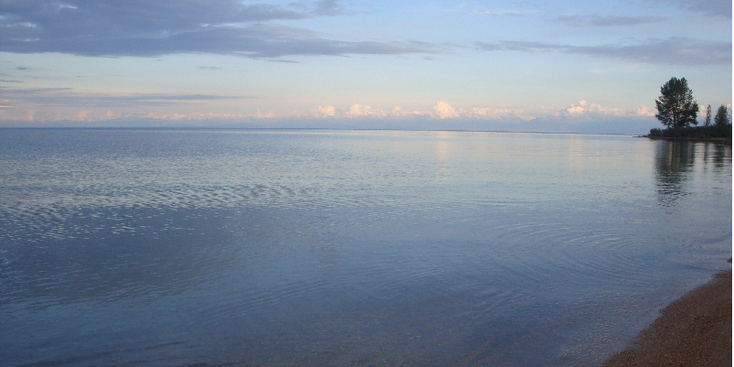 Issyk-Kol-meer-Chaplan-Ata-Kirgizië