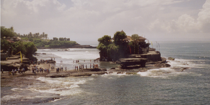 Tanah-Lot-tempel-schier-eiland-Bali-Indonesië