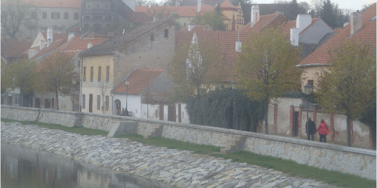 Trebic-Jihlava-rivier-oever-Tsjechië