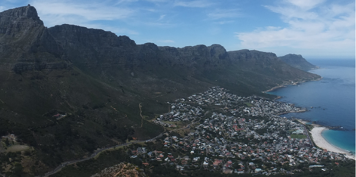Kaapstad-Tafelberg-strand-uitzicht-Zuid-Afrika-Cape-Town