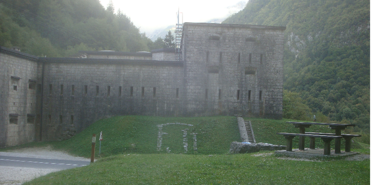 Kluze-fort-Bovec-Soca-vallei-Slovenië-Alpen