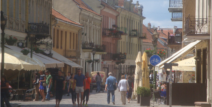 Kaunas-winkelstraat-shopping-Kaunas